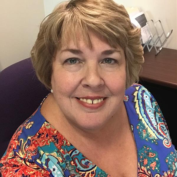LYNNE